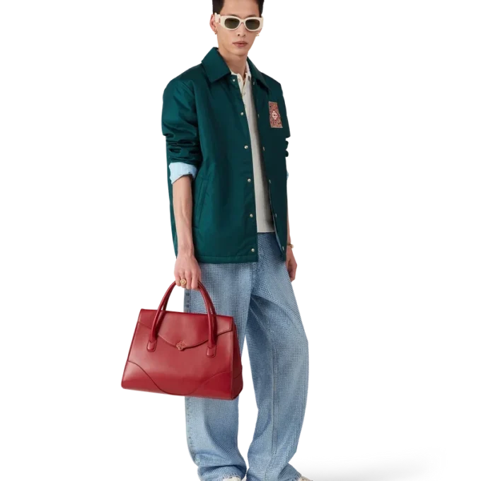 Anello con medaglione sportivo