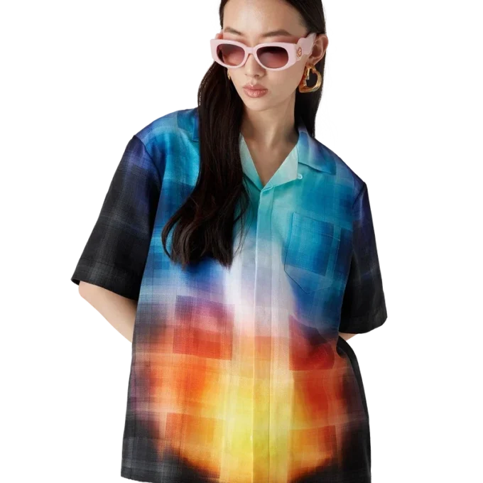 Camicia a maniche corte in misto viscosa con motivo a quadri sfumati in pantaloncini