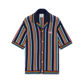 Camicia a righe lavorata all’uncinetto