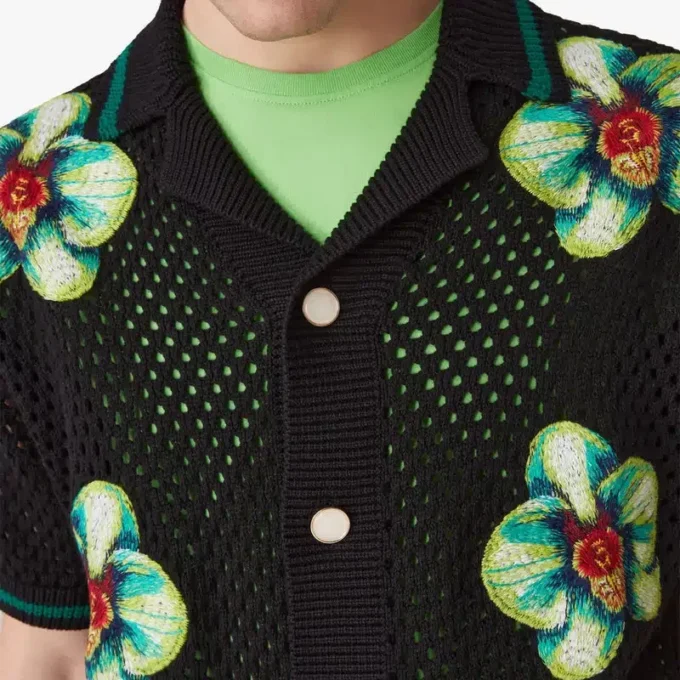 Camicia all’uncinetto a pantaloncini con ricamo Glitch Orchid