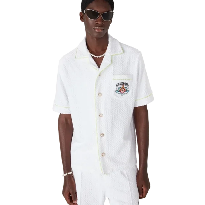 Camicia classica in spugna a maniche corte bianca in pantaloncini