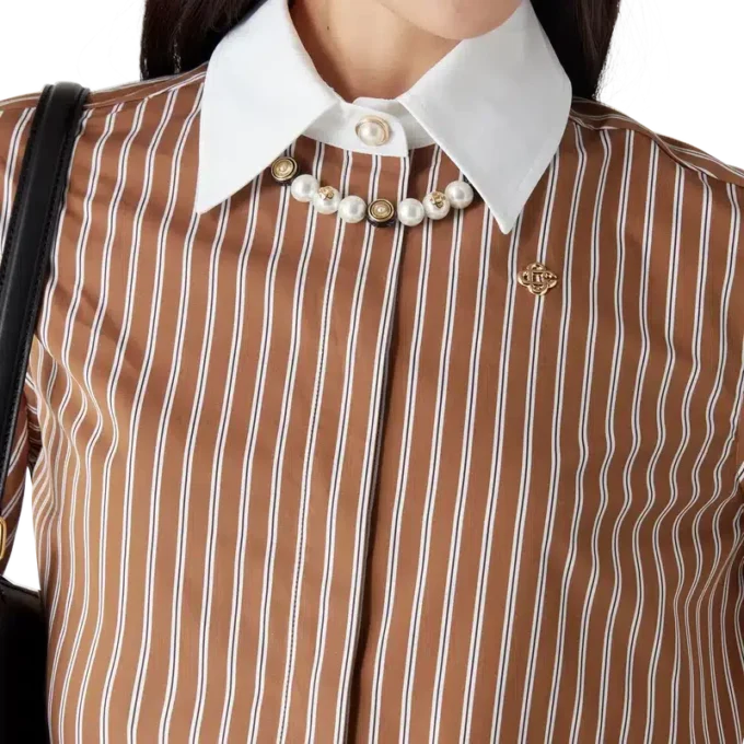 Camicia corta a maniche lunghe a righe Camicia corta a maniche lunghe a righe