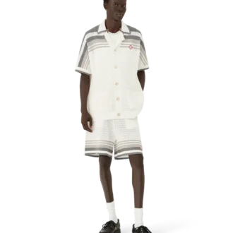 Camicia da tennis all’uncinetto