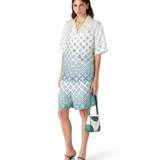 Camicia in seta a maniche corte con monogramma sfumato in stile pantaloncini