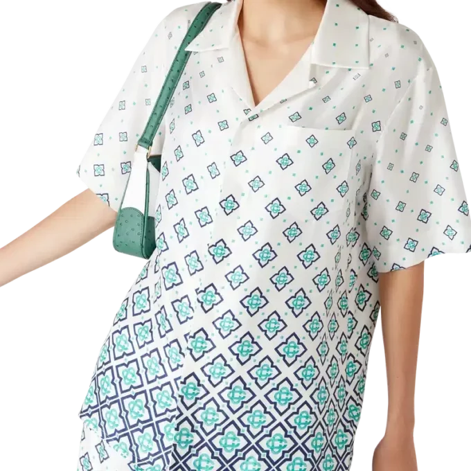 Camicia in seta a maniche corte con monogramma sfumato in stile pantaloncini