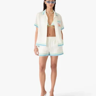 Camicia in seta a pantaloncini con colletto cubano floreale Camicia in seta a pantaloncini con colletto cubano floreale