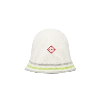 Cappello all’uncinetto a righe