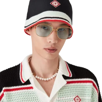 Cappello all’uncinetto a righe