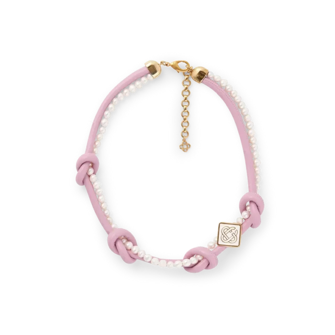 Collana annodata rosa