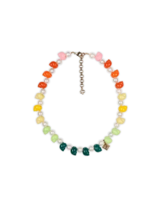 Collana con conchiglie e perle