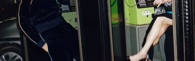 Orecchini a bottone con logo Monogram