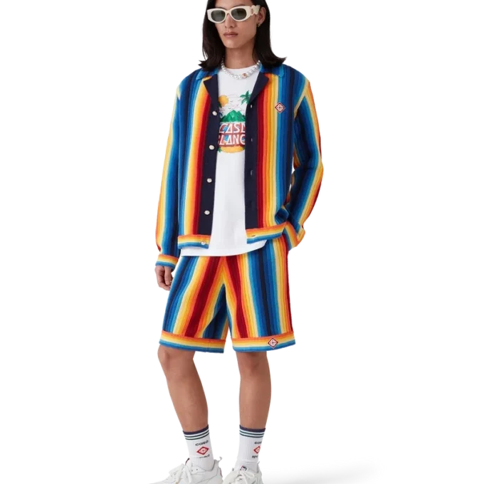 Giacca in spugna a righe sfumate Giacca in spugna a righe sfumate