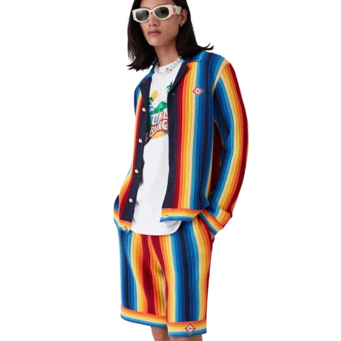 Giacca in spugna a righe sfumate Giacca in spugna a righe sfumate