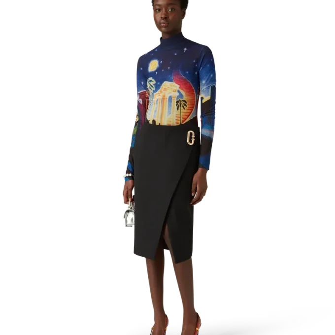 Décolleté con cinturino posteriore e arco cromato