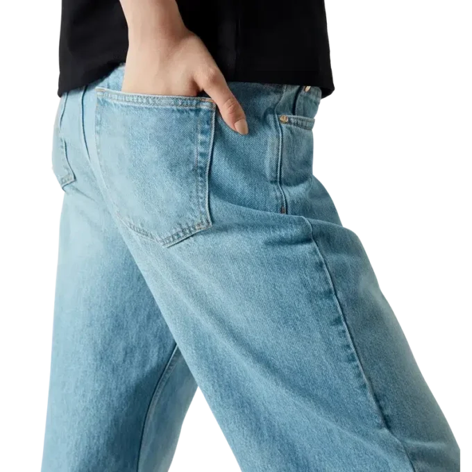 Jeans in denim effetto graffito