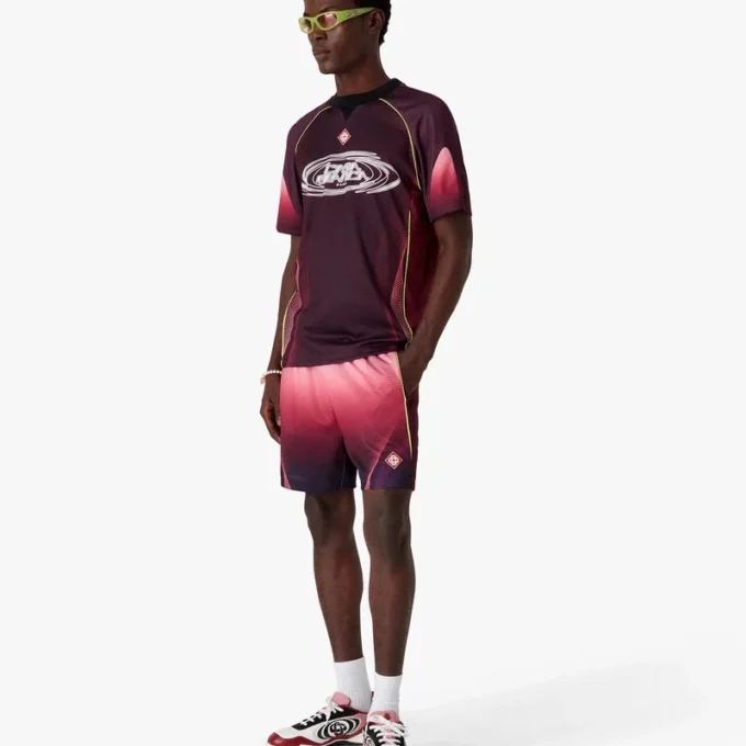 Maglia da calcio a maniche corte con sfumatura melanzana in pantaloncini