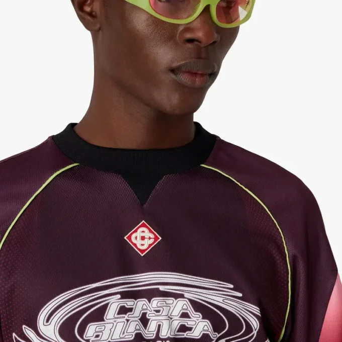 Maglia da calcio a maniche corte con sfumatura melanzana in pantaloncini