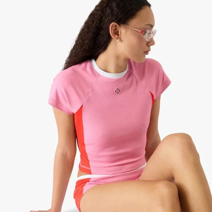 Maglietta a pantaloncini con monogramma rosa