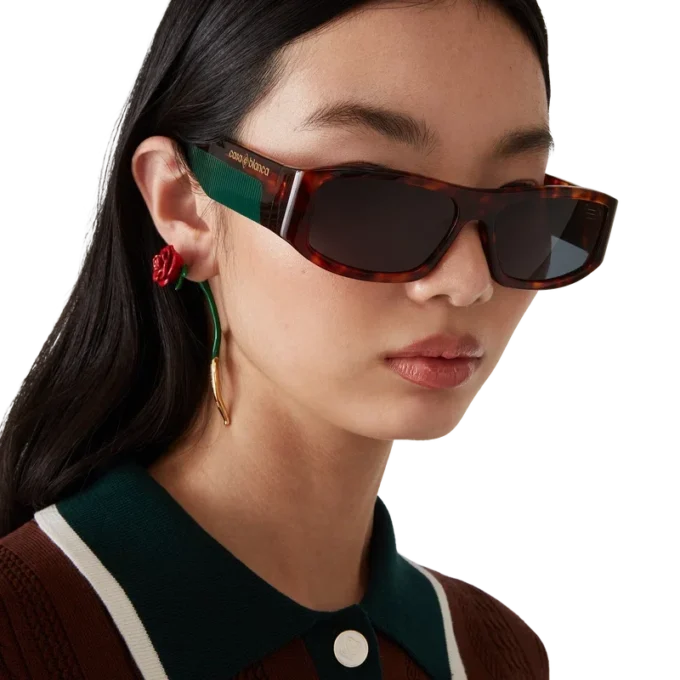 Occhiali da sole rettangolari tartarugati