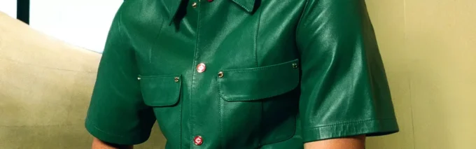 Camicia in pelle a maniche corte in pantaloncini Camicia in pelle a maniche corte in pantaloncini