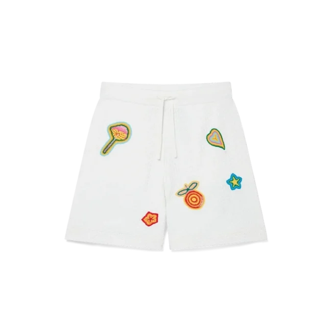 Pantaloncini con motivi all’uncinetto