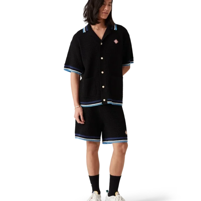 Camicia Gothic all’uncinetto