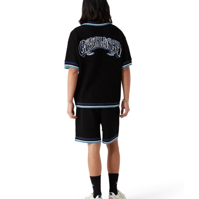 Camicia Gothic all’uncinetto