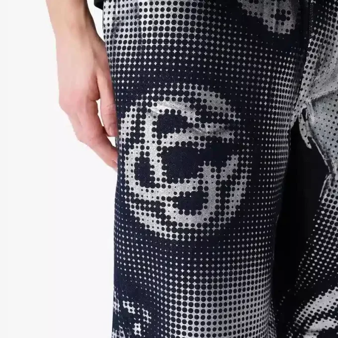 Pantaloncini in denim con monogramma perlato