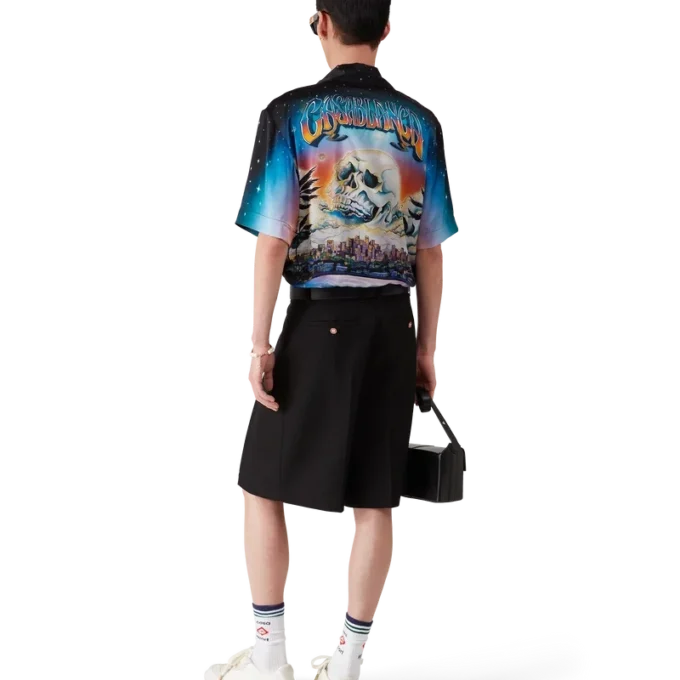 Pantaloncini sartoriali in lana a pieghe