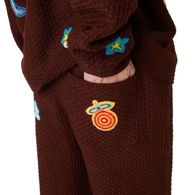 Pantaloni all’uncinetto con motivi