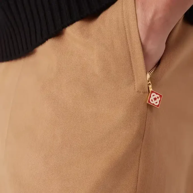 Pantaloni chino in cotone