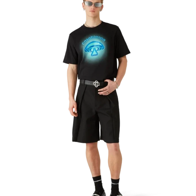 T-shirt a maniche corte con logo fungo aerografato