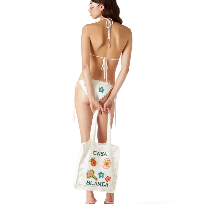 Top bikini all’uncinetto con motivi Top bikini all’uncinetto con motivi