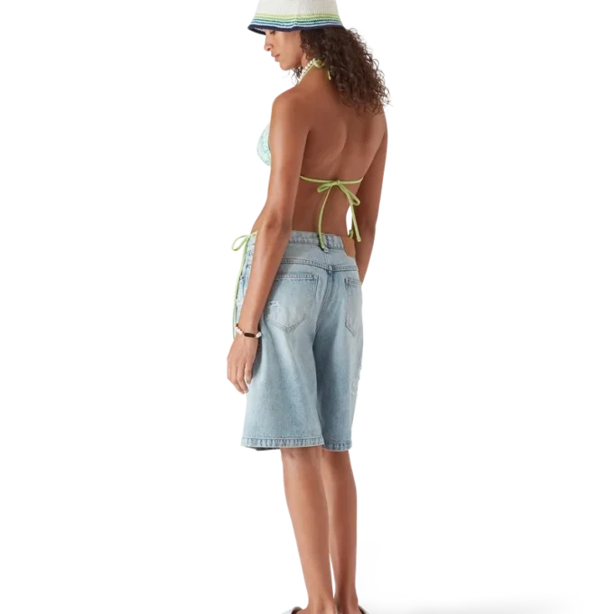 Top bikini con monogramma ondulato