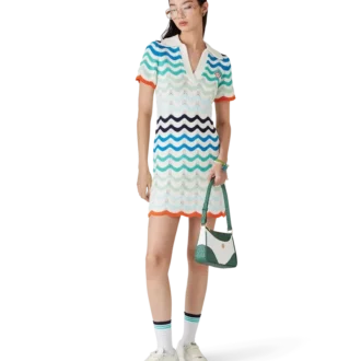 Vestito all’uncinetto con motivo a onde sfumate