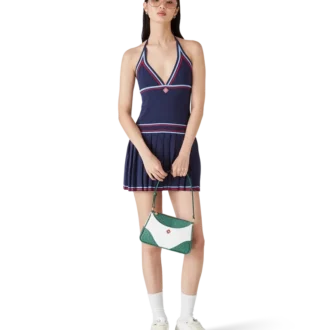 Vestito con scollo all’americana e pieghe